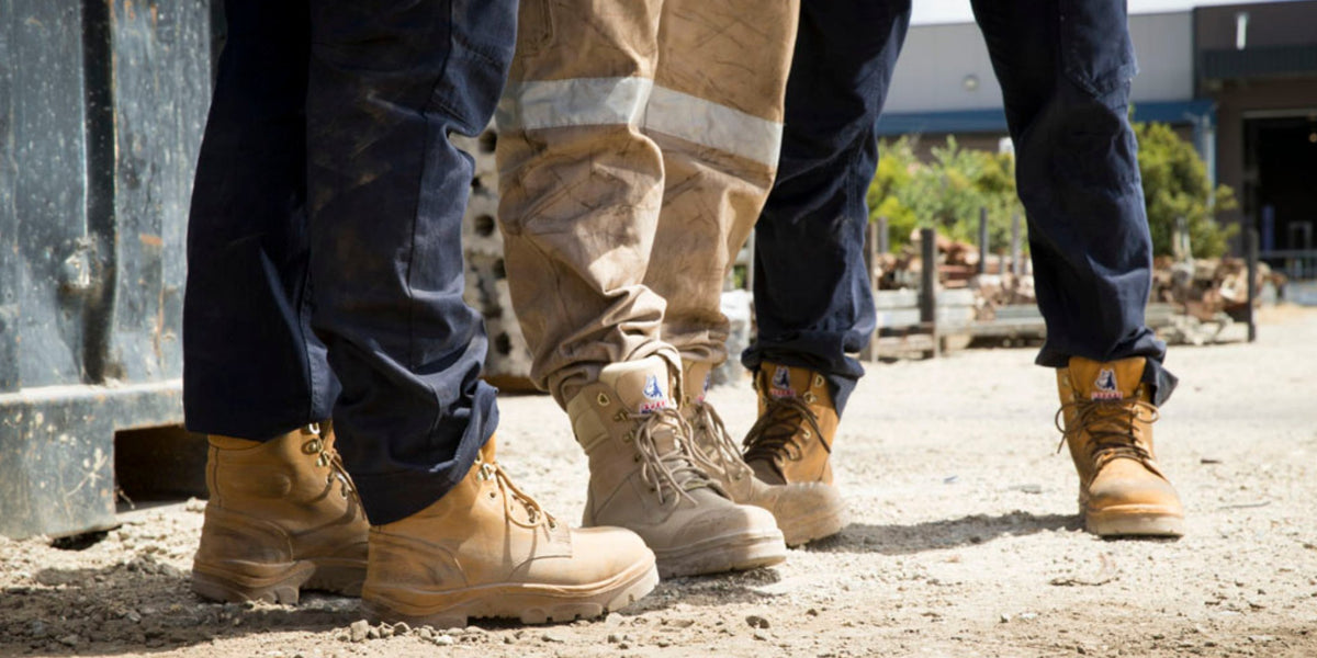 Cargo hotsell work boots